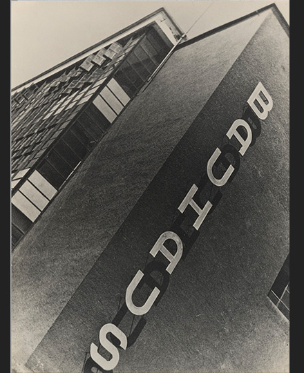 Iwao Yamawaki, Bauhaus Dessau, 1931 Musashino Art University, Museum & Library (Foemer Yamawaki Collection) © Yamawaki Iwao & Michiko Archives