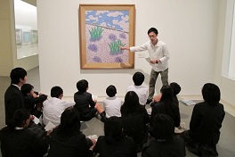 大阪教育大学附属池田小中学校 「美術館でギャラリートークを聞こう」